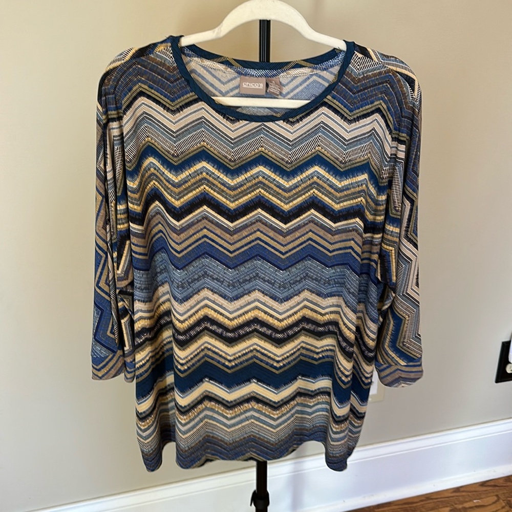 Chico’s size 3 3/4 length blue and tan blouse